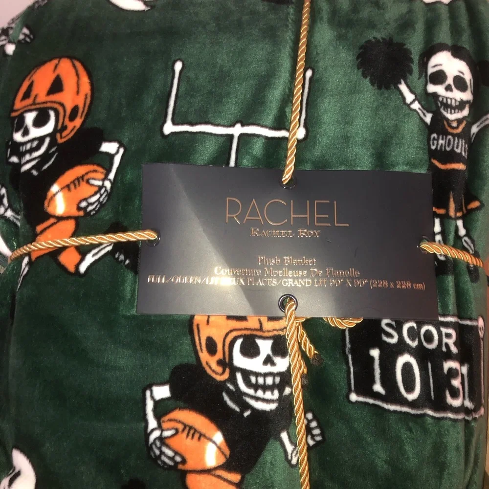 ‼️ Skeleton Football blanket - see last picture for full pattern ‼️ queen size